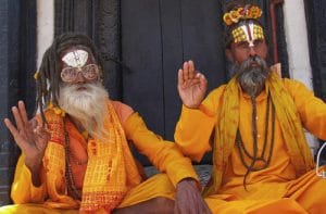 Sacerdotes brahamanes avatares del hinduismo