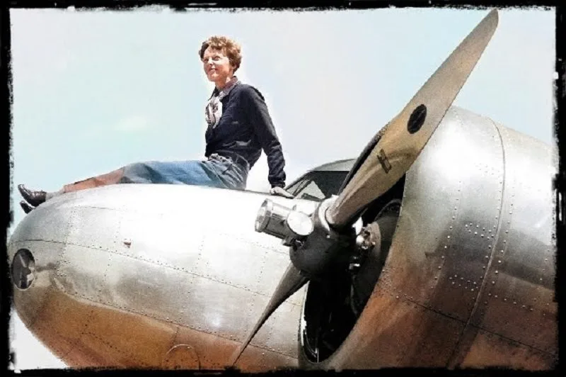amelia earhart biografía